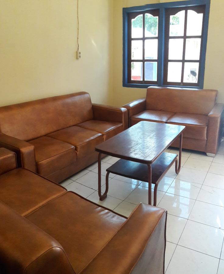 Centro Hostel Labuan Bajo Extérieur photo