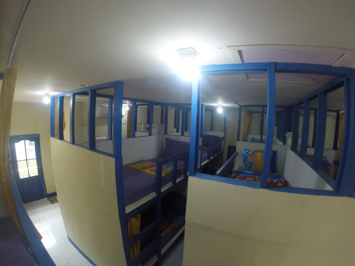 Centro Hostel Labuan Bajo Extérieur photo