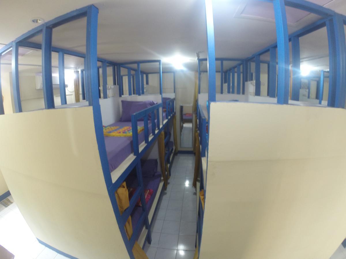 Centro Hostel Labuan Bajo Extérieur photo